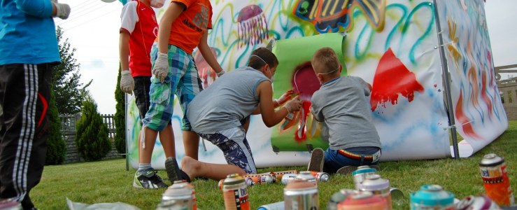 Streetartowe przyjęcia urodzinowe, gry miejskie...